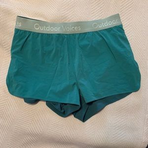 BRAND NEW Outdoor voices run shorts
